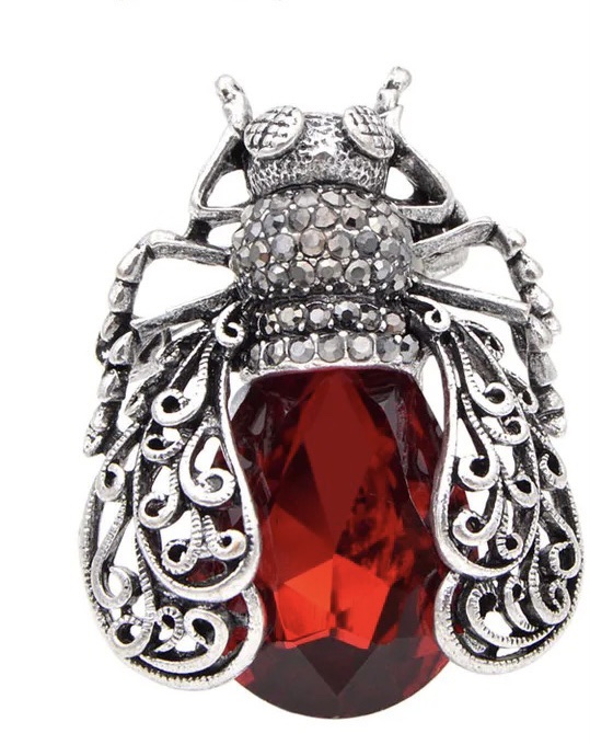 Broche Insect Rood 4.8 x 3.8 cm