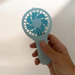 Ventilator Pocket mini 17 x 8.7 cm(draagbaar) 3 snelheden met telefoon houder . Blauw